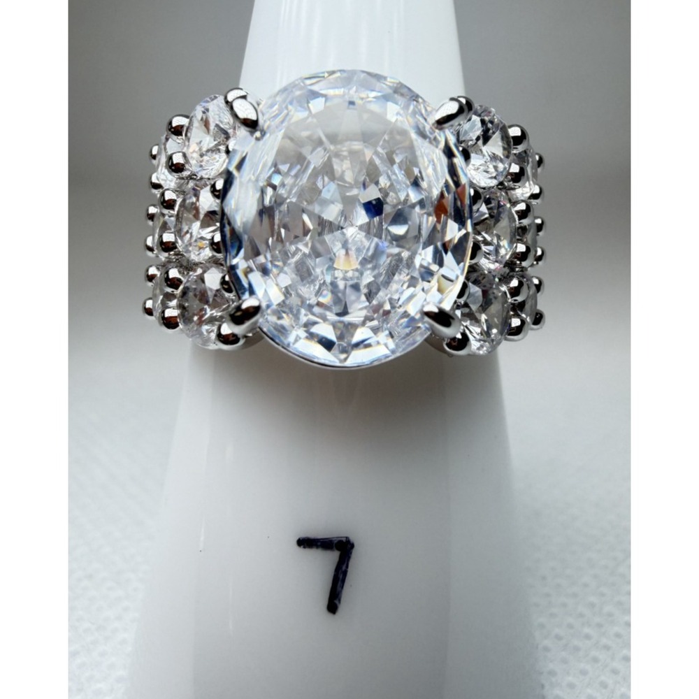 Size 7 Bomb Party April 2025 Ring - RG32121 Cocktail Anyone? CZ On On Rhodium